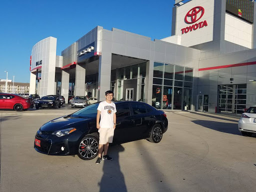 Toyota Dealer «Toyota of Dallas», reviews and photos, 2610 Forest Ln, Dallas, TX 75234, USA