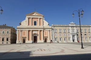 Piazza Garibaldi image