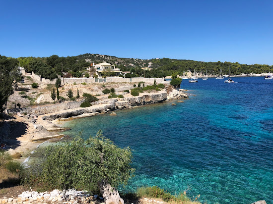 Plakes Beach