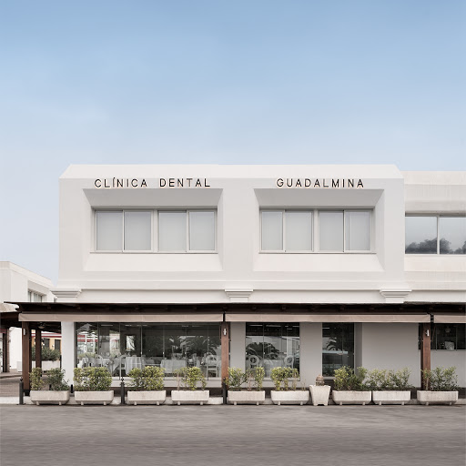 International Dentist Marbella - Centro Comercial Diana Blq.2, Local 3, 29680 Estepona, Málaga