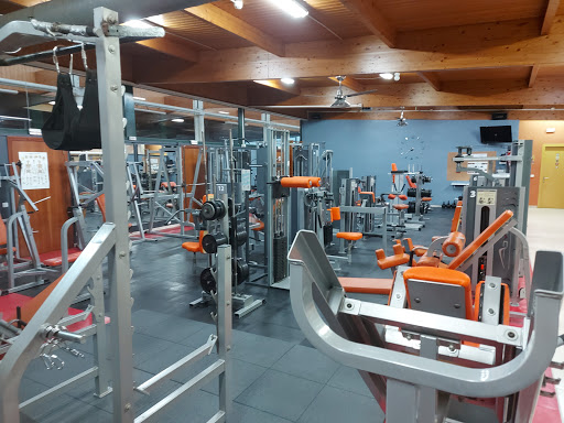 Centro Deportivo Sasori en Santa Perpètua de Mogoda, Barcelona