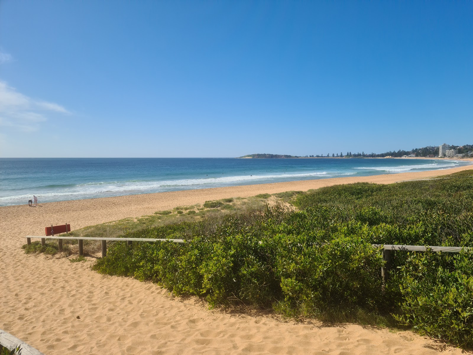 Photo de Narrabeen Beach zone des équipements