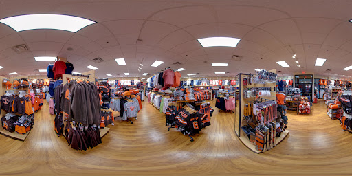 Sportswear Store «Rally House Macedonia», reviews and photos, 8210 Macedonia Commons Blvd #16, Macedonia, OH 44056, USA