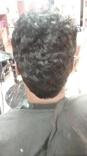 Hair Salon «Flair Hair Salon and Barbershop», reviews and photos, 514 Ensor St, Baltimore, MD 21202, USA