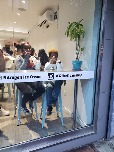 Ice Cream Shop «-321° Ice Cream Shop», reviews and photos, 288 Grand St, Brooklyn, NY 11211, USA
