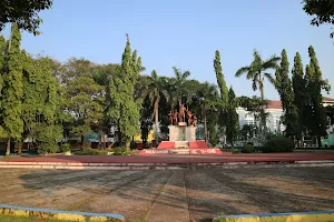 Monumen Juang Pekalongan image
