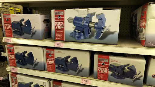 Hardware Store «Harbor Freight Tools», reviews and photos, 13691 Harbor Blvd, Garden Grove, CA 92843, USA