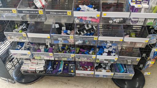 Discount Store «Dollar General», reviews and photos, 1120 W Walnut St, Albany, IN 47320, USA