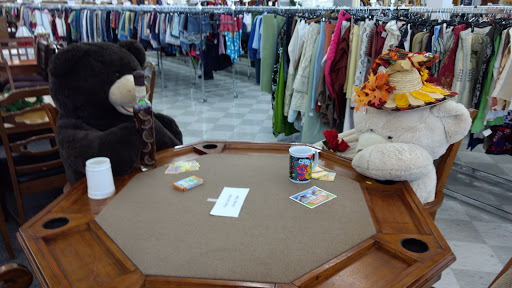 Thrift Store «This-N-That Thrift Store Vancouver Plaza», reviews and photos, 7601 NE Vancouver Plaza Dr, Vancouver, WA 98662, USA