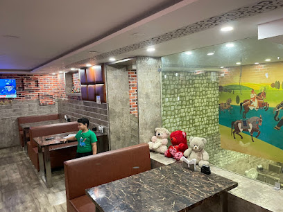 Ethiraj Restaurant - 25, Board Office Square, Zone-II, Maharana Pratap Nagar, Bhopal, Madhya Pradesh 462023, India