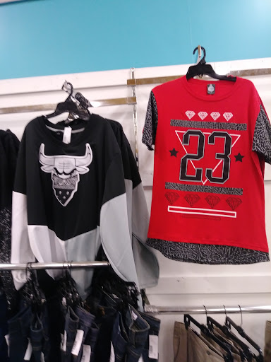 Clothing Store «Rugged Wearhouse», reviews and photos, 825 Nashville Pike, Gallatin, TN 37066, USA