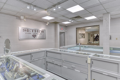 Jewelry Store «Select Jewelers, LLC», reviews and photos, 2221 S Voss Rd, Houston, TX 77057, USA