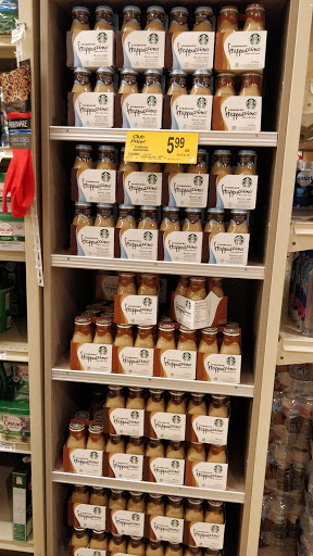 Grocery Store «Safeway», reviews and photos, 645 N San Antonio Rd, Mountain View, CA 94040, USA