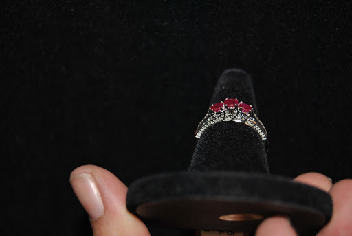 Pawn Shop «Herdez Jewelry & Pawn», reviews and photos, 7035 S Central Ave #2, Phoenix, AZ 85042, USA