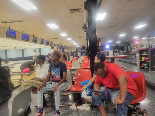 Bowling Alley «Floyd Bowling & Amusement Center», reviews and photos, 7 Riverbend Dr SW, Rome, GA 30161, USA