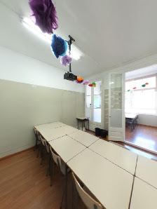 Escuela Fasia Sarriá Carrer d'Iradier, 28, Distrito de Sarrià-Sant Gervasi, 08017 Barcelona, España