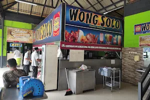 Ayam Bakar Dan Penyet Wong Solo image