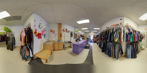 Used Clothing Store «The Bean Sprout», reviews and photos, 150 Pioneer Pl b, Rice Lake, WI 54868, USA