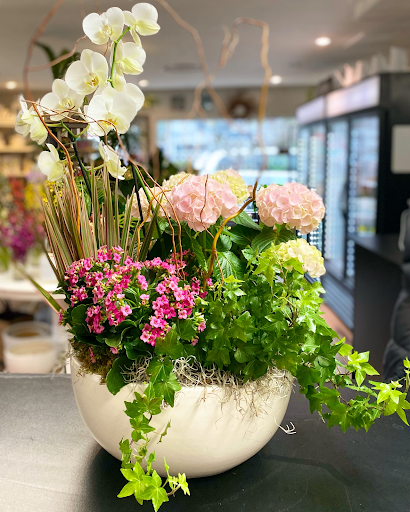 Florist «Crescent Floral & Gifts», reviews and photos, 2140 Wealthy St SE, Grand Rapids, MI 49506, USA