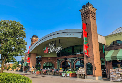 Nino Salvaggio International, 17496 Hall Rd, Charter Twp of Clinton, MI 48038, USA, 