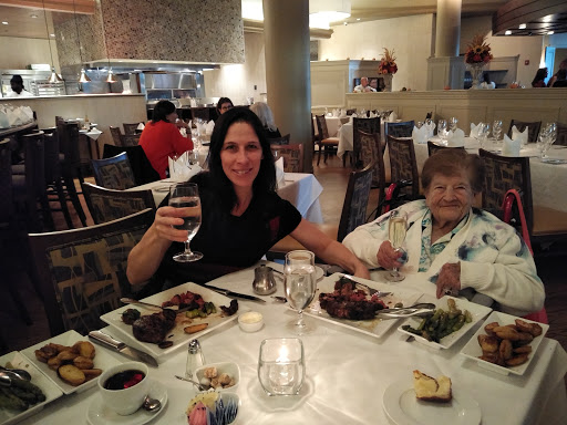 Movie Theater «Showcase SuperLux», reviews and photos, 55 Boylston St, Chestnut Hill, MA 02467, USA