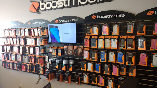 Telecommunications Service Provider «Boost Mobile Store by VR Wireless», reviews and photos, 2157 Americana Blvd #103, Orlando, FL 32839, USA