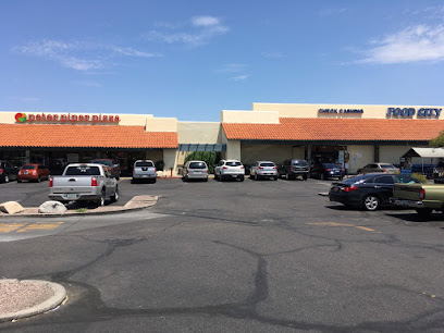 Foto de Freeway Insurance - 444 W Valencia Rd