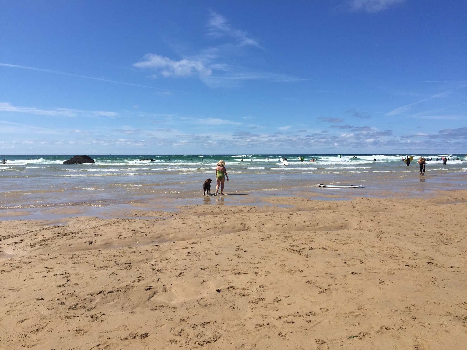 Foto af Mawgan Porth Beach faciliteter område