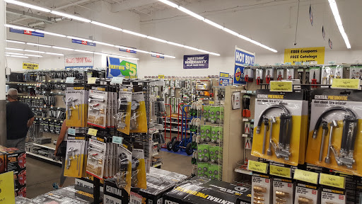 Hardware Store «Harbor Freight Tools», reviews and photos, 4403 Century Blvd, Pittsburg, CA 94565, USA