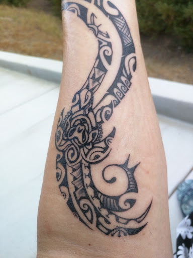 Tattoo Shop «Earthbound Tattoo», reviews and photos, 490 Orange Ave, Sand City, CA 93955, USA