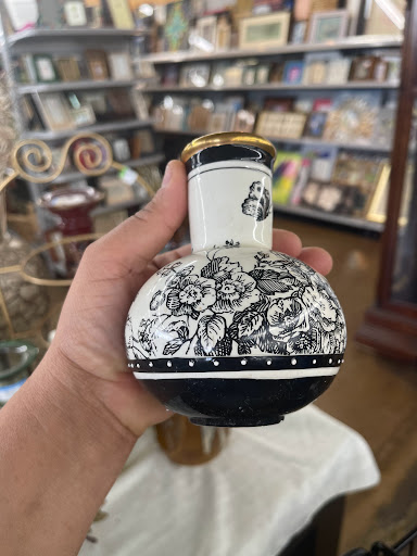 Thrift Store «Goodwill Store & Donation Center», reviews and photos