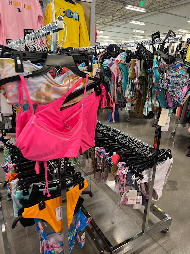 Department Store «Nordstrom Rack Lakewood Center», reviews and photos, 4651 Silva St, Lakewood, CA 90712, USA