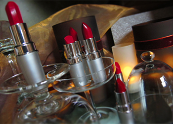 Cosmetics Store «Mukha Custom Cosmetics», reviews and photos, 980 N High St, Columbus, OH 43201, USA