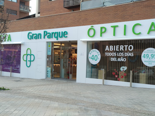 Información y opiniones sobre Farmacia 24H Gran Parque de Granada