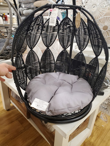 HomeGoods image