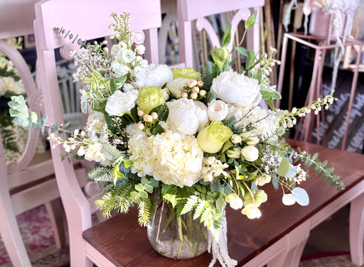 Florist «la petite fleur», reviews and photos, 1783 E Rte 66, Glendora, CA 91740, USA