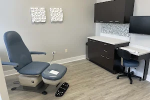 Advanced Foot and Ankle Centers of Illinois - Aurora, IL image