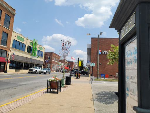 Community Center «Downtown Center», reviews and photos, 810 State St, Bristol, TN 37620, USA