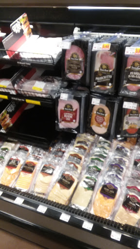 Grocery Store «Kroger Fresh Fare», reviews and photos, 4901 Maple Ave, Dallas, TX 75235, USA