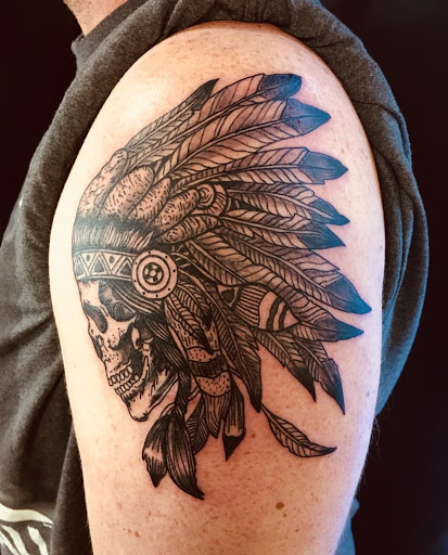 Tattoo Shop «Endless Kreations Custom Tattoo & Piercing», reviews and photos, 101 Old Shackle Island Rd, Hendersonville, TN 37075, USA