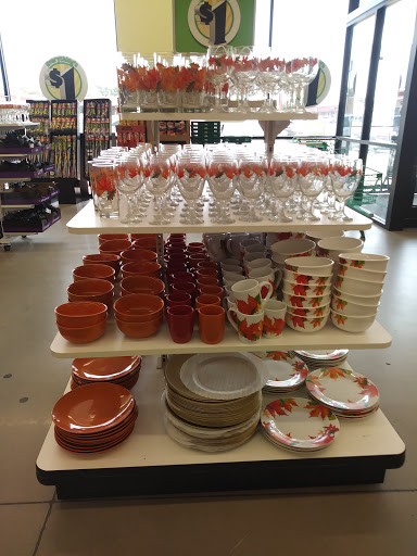 Dollar Store «Dollar Tree», reviews and photos, 2305 W Park Row Dr, Pantego, TX 76013, USA