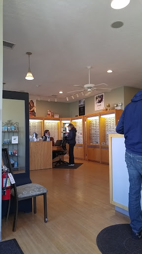 Wayne E. Zahka, OD, 738 High St, Westwood, MA 02090, USA, 