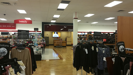 Department Store «T.J. Maxx & HomeGoods», reviews and photos, 103 S Mt Juliet Rd #610, Mt Juliet, TN 37122, USA