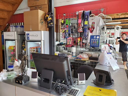 Gym «Gym Calle Ocho (Miami Fitness Center)», reviews and photos, 833 SW 29th Ave #5, Miami, FL 33135, USA