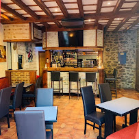 Atmosphère du La Grolle II Bar Restaurant Pizzeria à Allevard - n°2