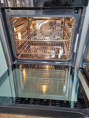 Top Of The Range Oven Cleaning - Bristol