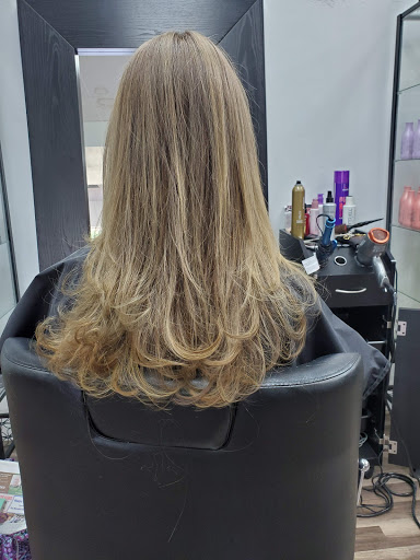 Hair Salon «Tropical Trend Hair Salon», reviews and photos, 996 Middle St, Weymouth, MA 02188, USA