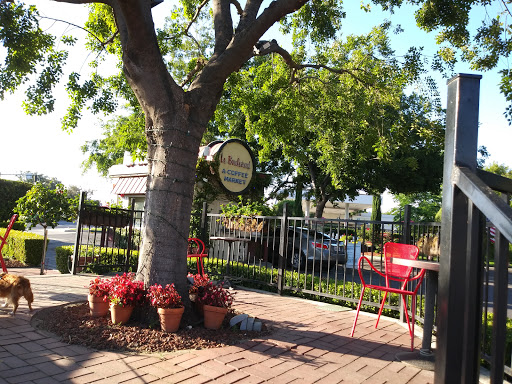 Coffee Shop «Le Boulevard», reviews and photos, 520 S Mooney Blvd, Visalia, CA 93277, USA