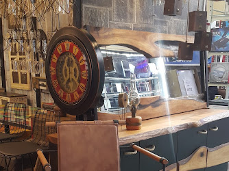 Demirok Mobilya Aksesuar