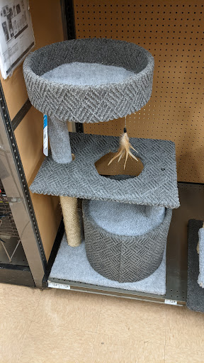 Pet Supply Store «Petco Animal Supplies», reviews and photos, 11331 W Broad St #151, Glen Allen, VA 23060, USA